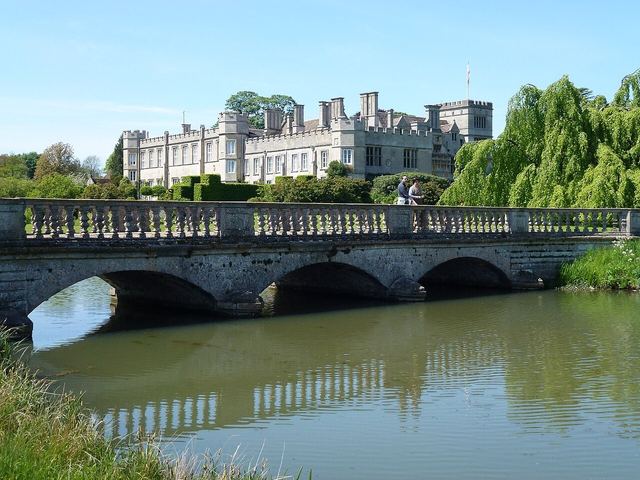 Deene Park
