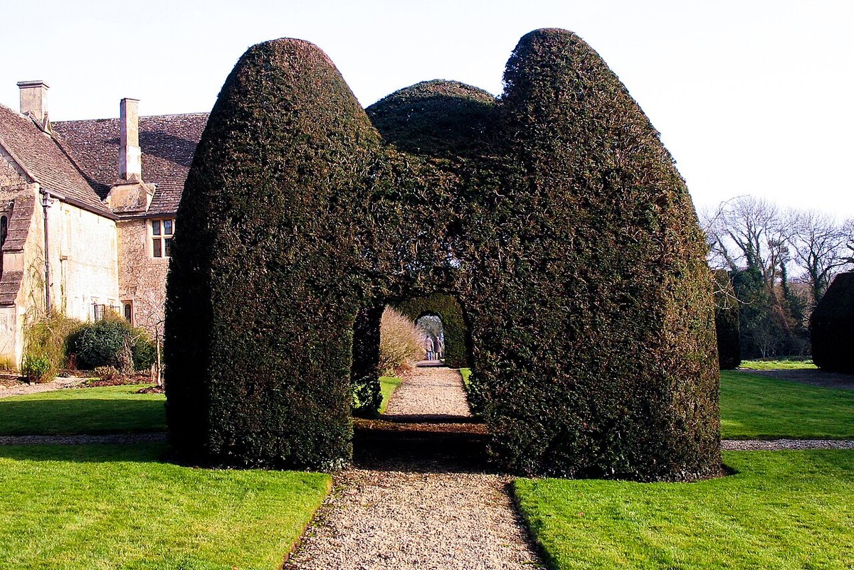 Great Chalfield Manor, further view