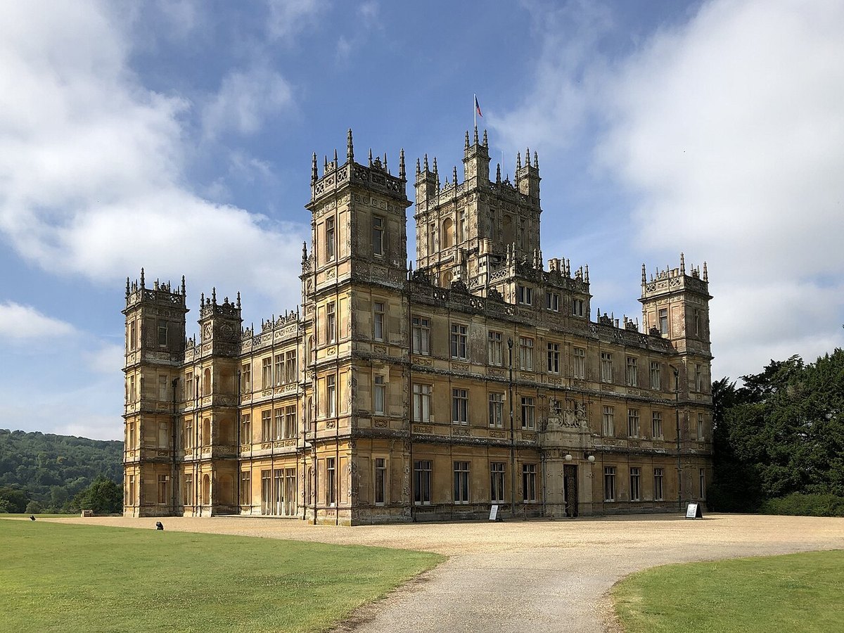 Country Houses on Screen