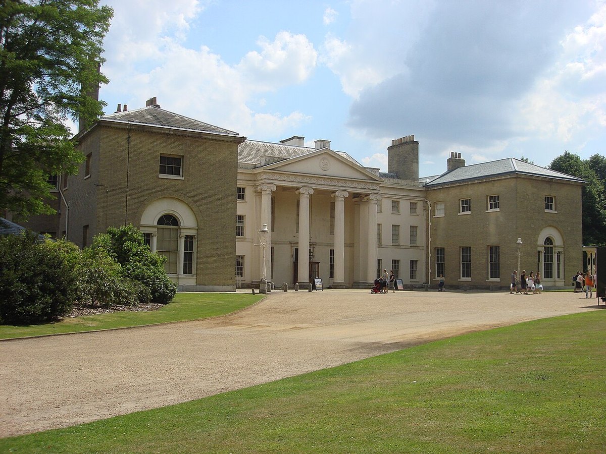 Kenwood, further view