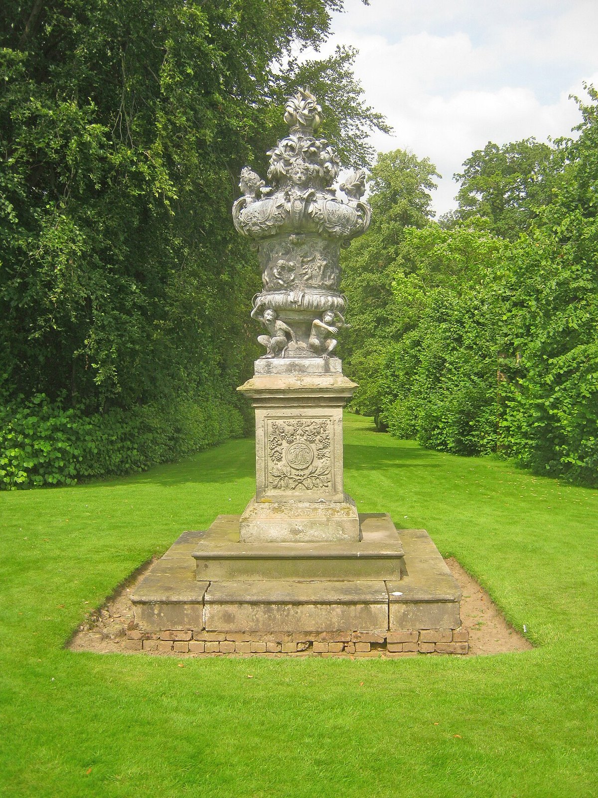 Melbourne Hall, further view