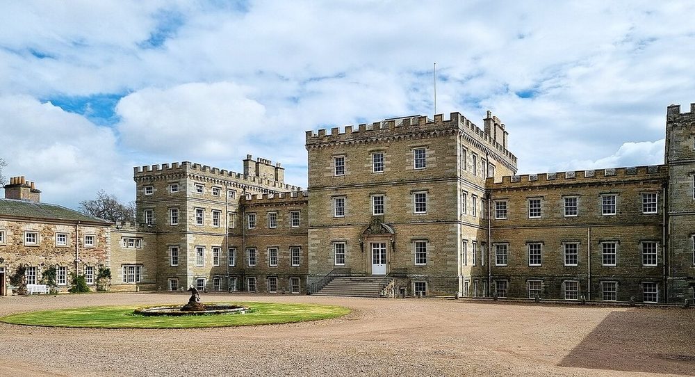 Mellerstain House