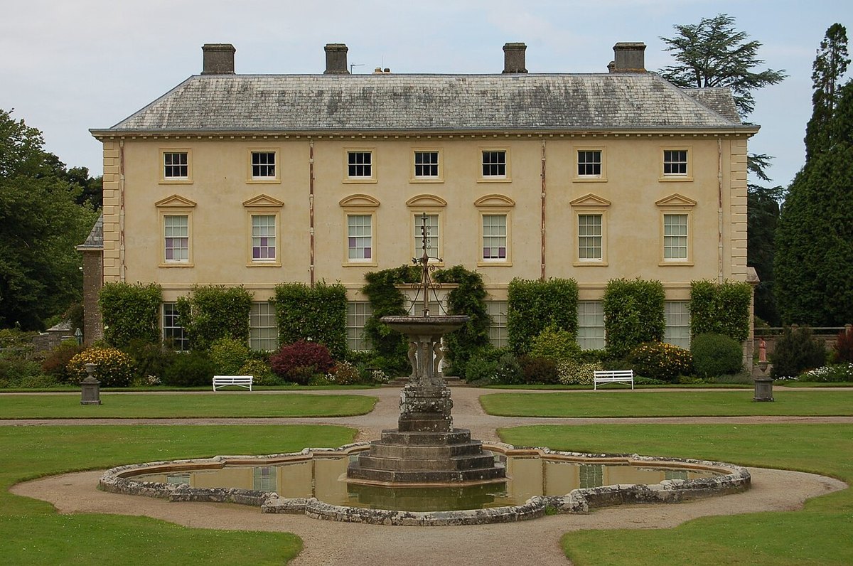 Pencarrow House, further view