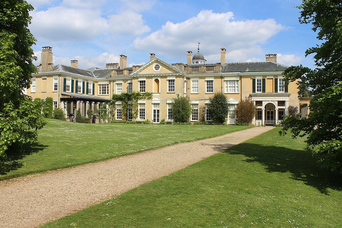Polesden Lacey, further view