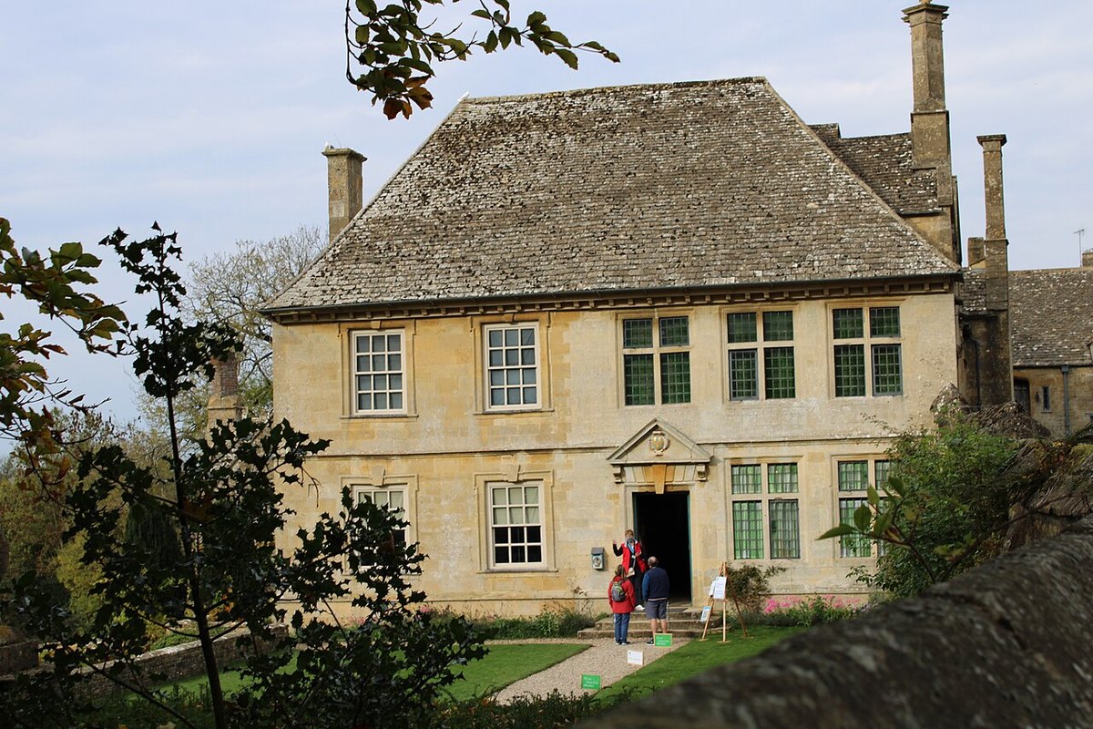 Snowshill Manor, further view