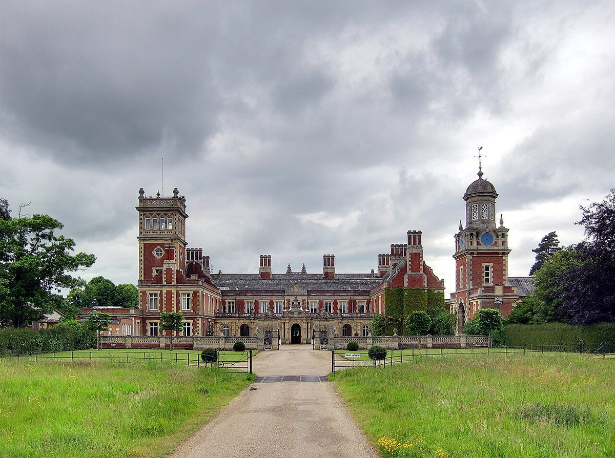 Somerleyton Hall, further view