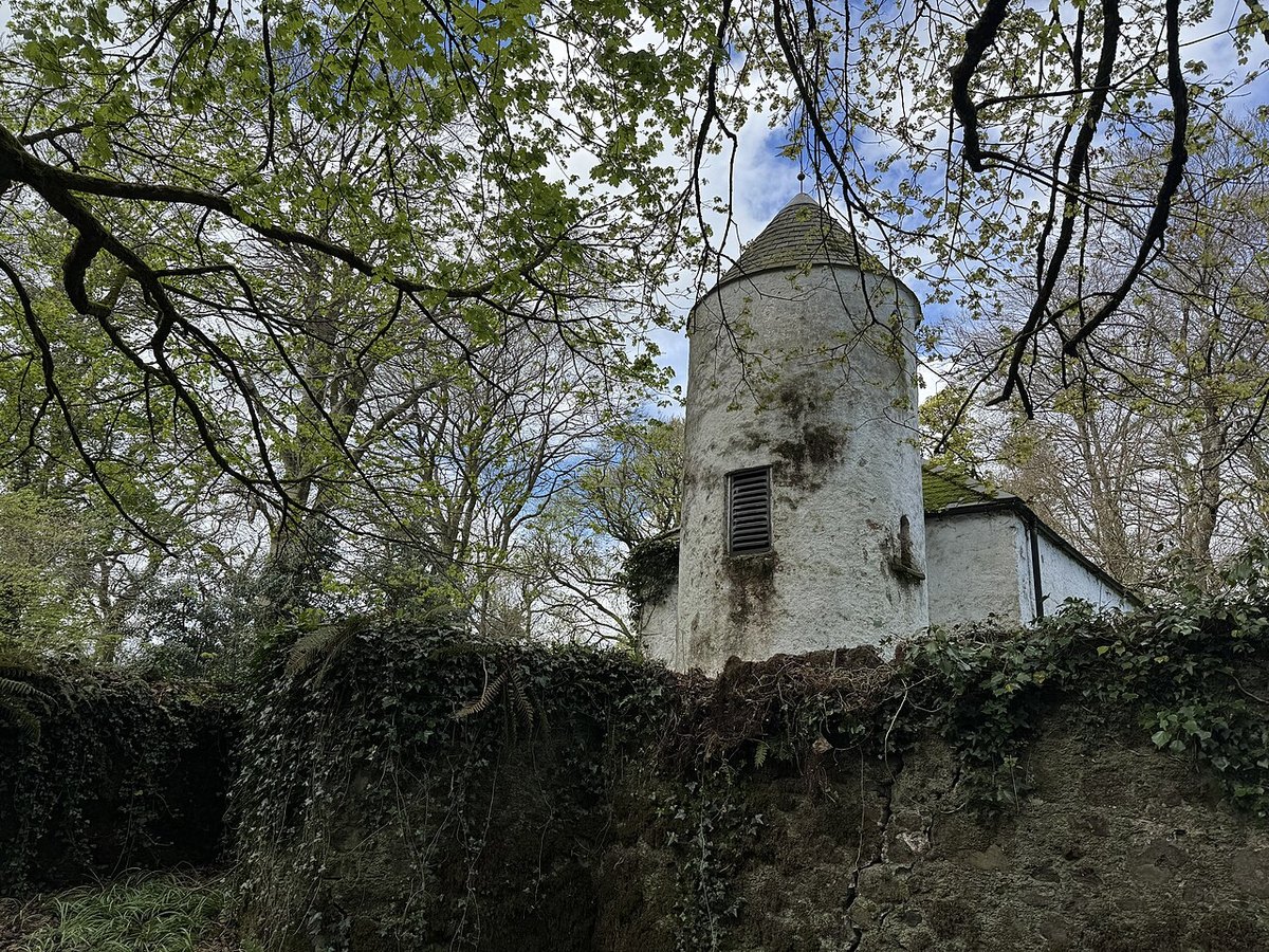 Springhill, further view