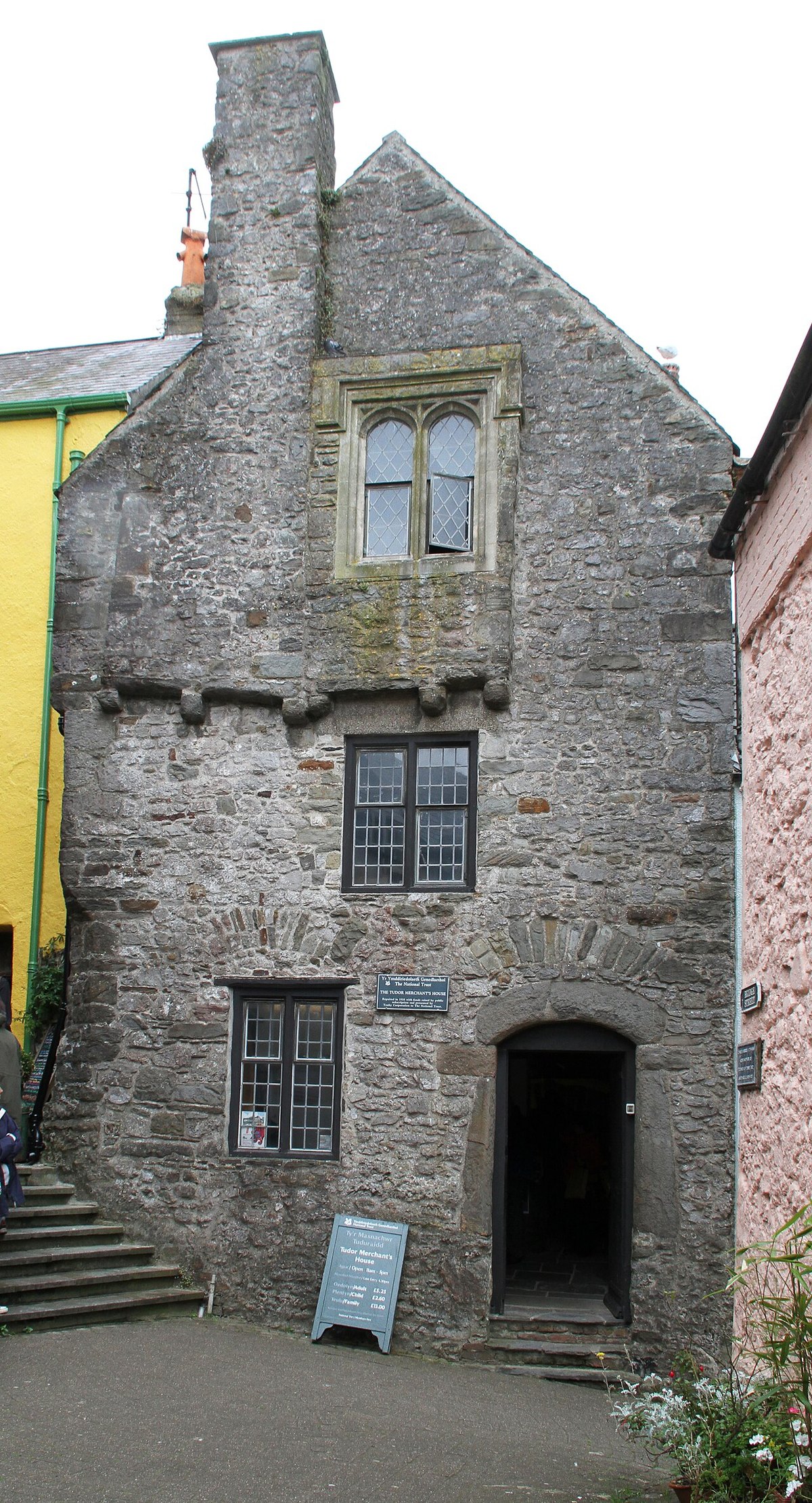 Tudor Merchant's House, further view