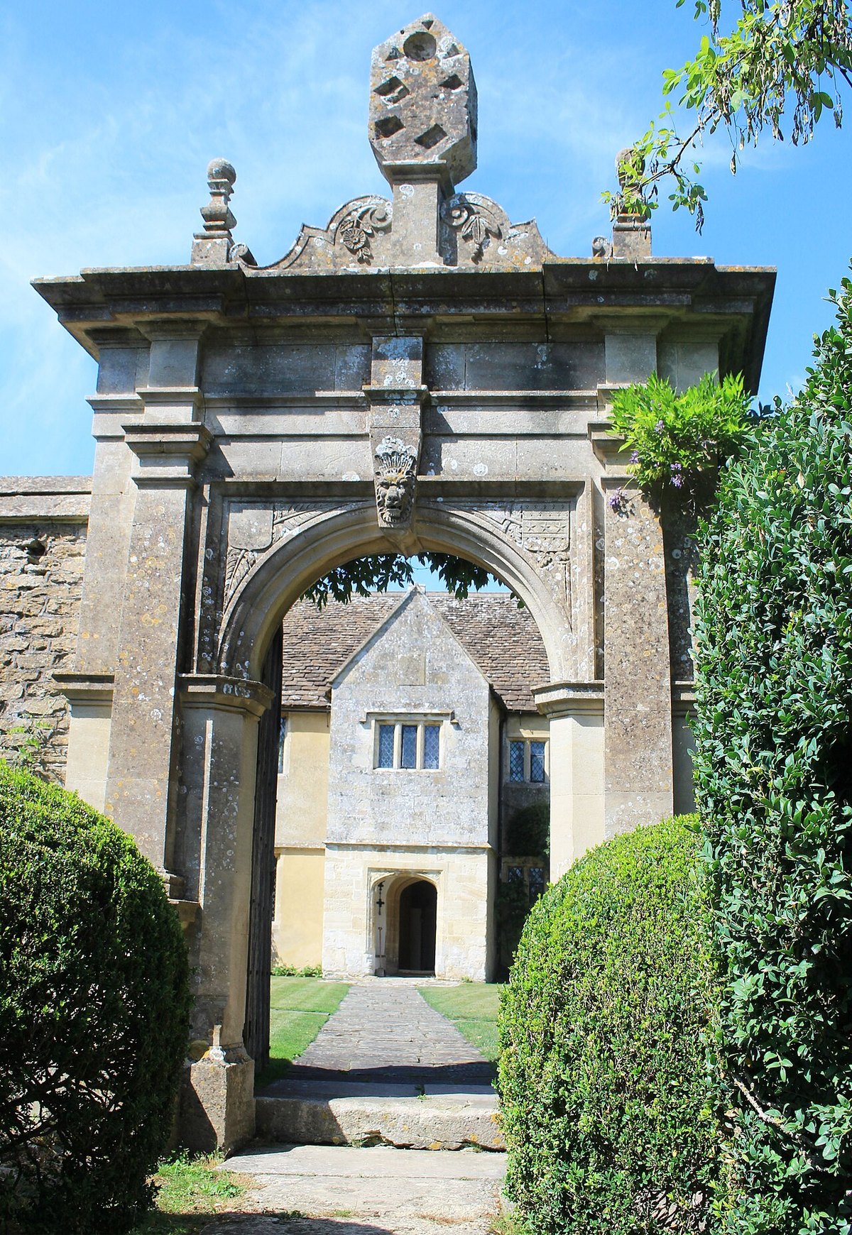 Westwood Manor, further view